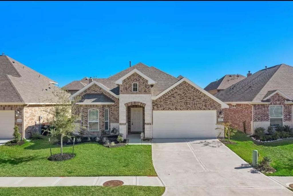 Photo of 21342 Somerset Shores Crossing, Kingwood, TX 77339 (MLS # 25800251)