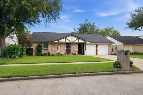 Photo of 7019 Winding Trace Drive, Houston, TX 77086 (MLS # 25330318)