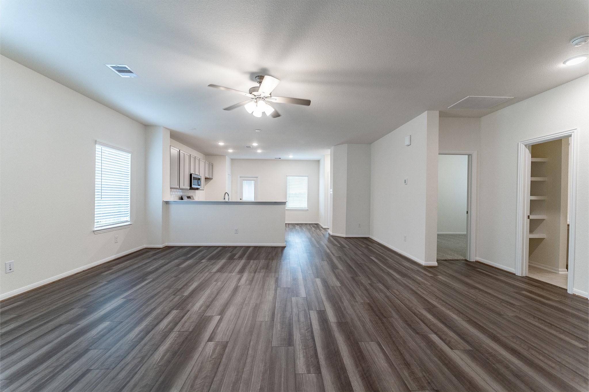 3527 Prairie Rose Trail