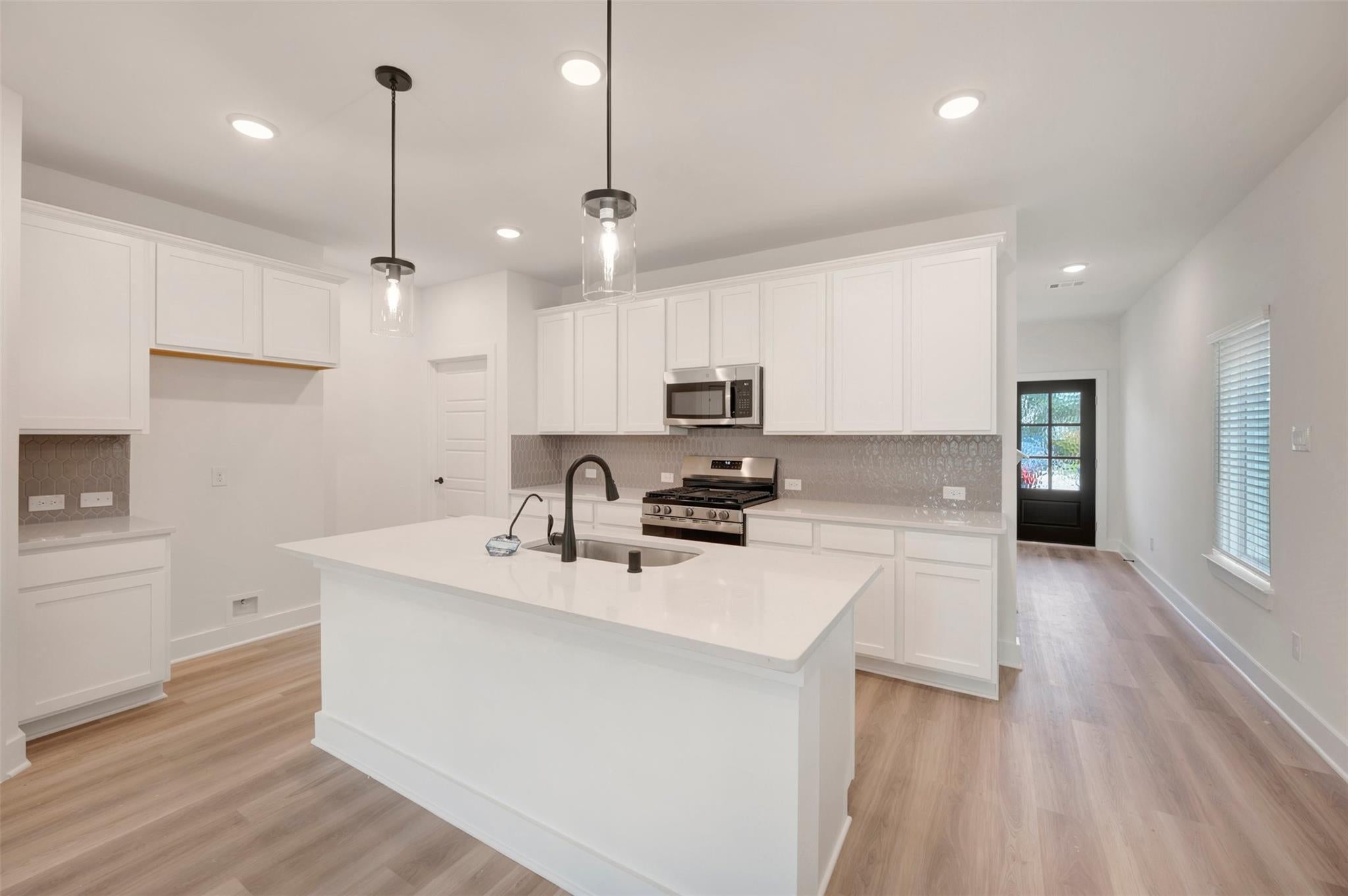 8238 Blue Shell Lane