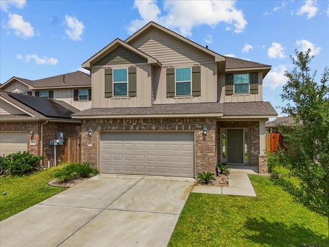 Photo of 4207 W Bayou Maison Circle, Dickinson, TX 77539 (MLS # 53740311)