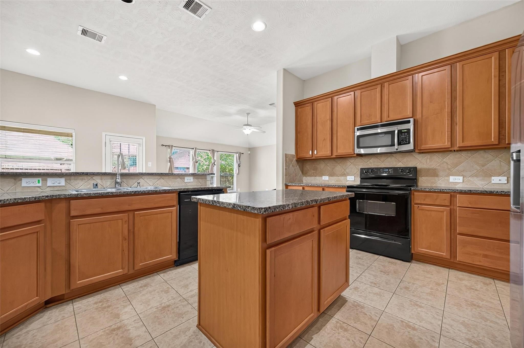 9307 Russeff Field Lane