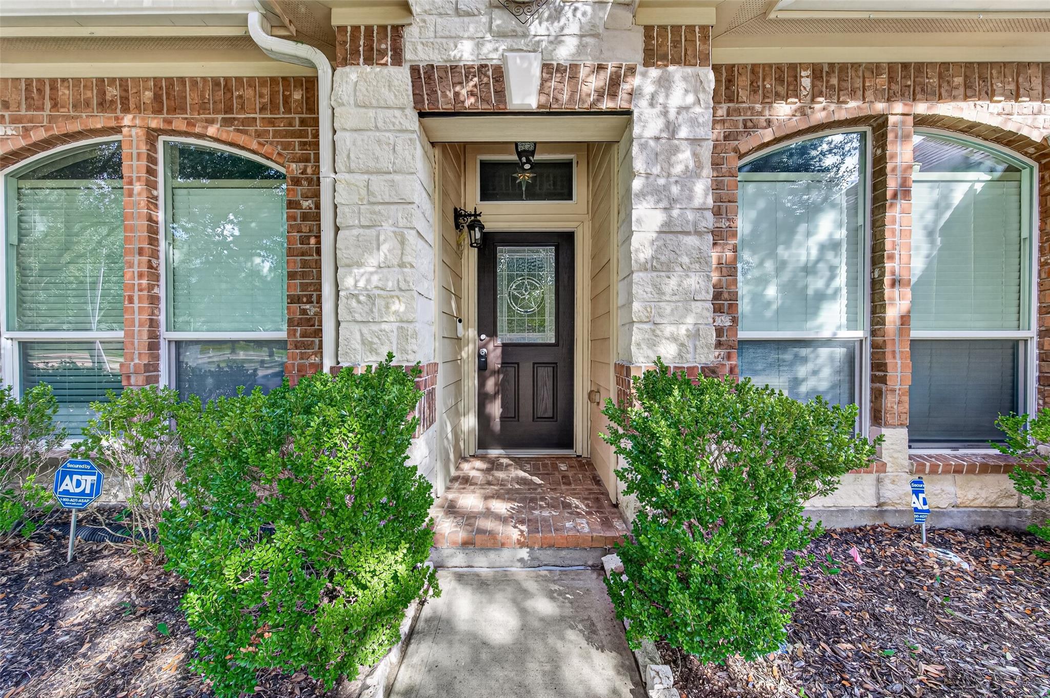9307 Russeff Field Lane