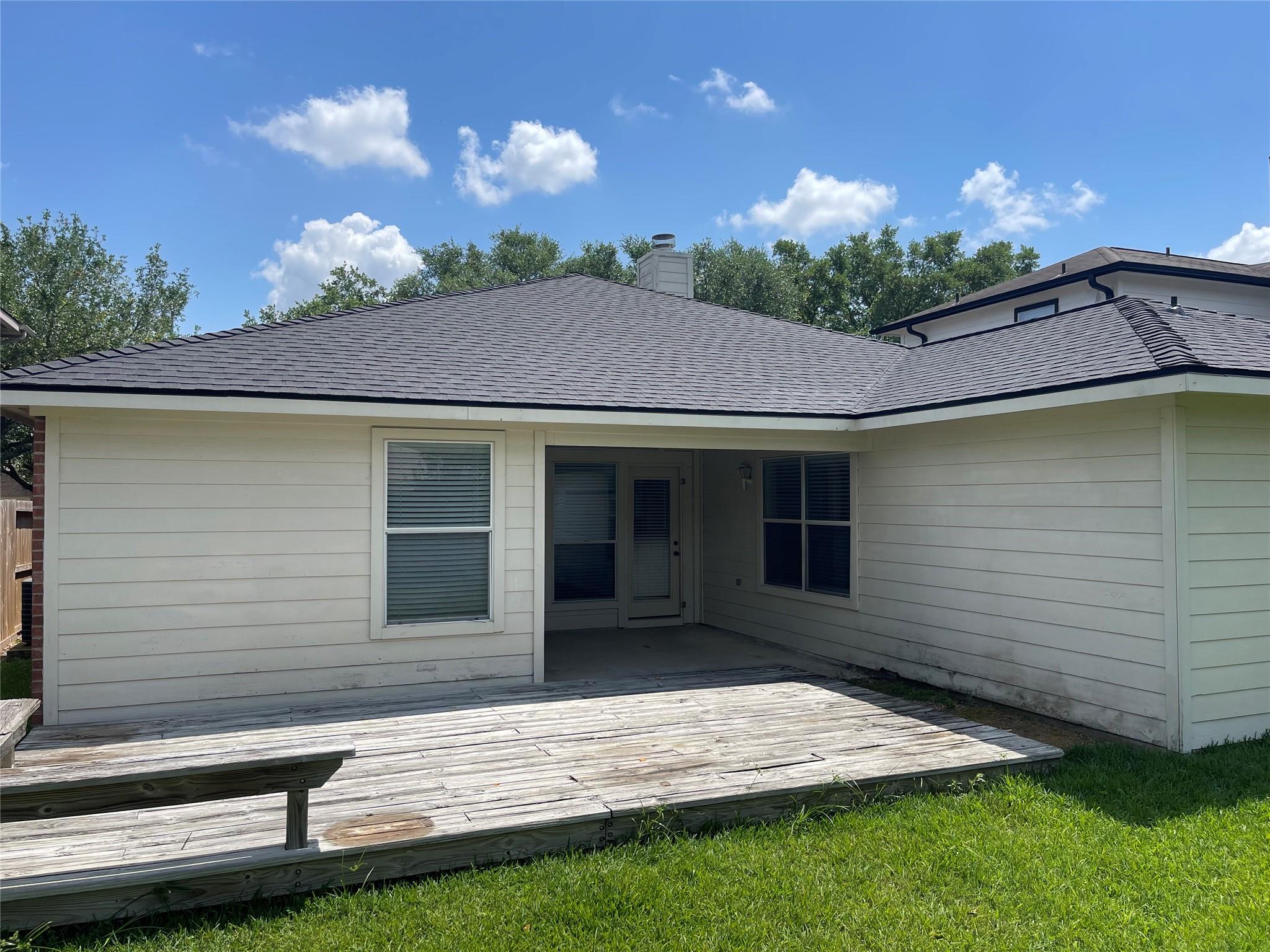 14615 Rochelle Court