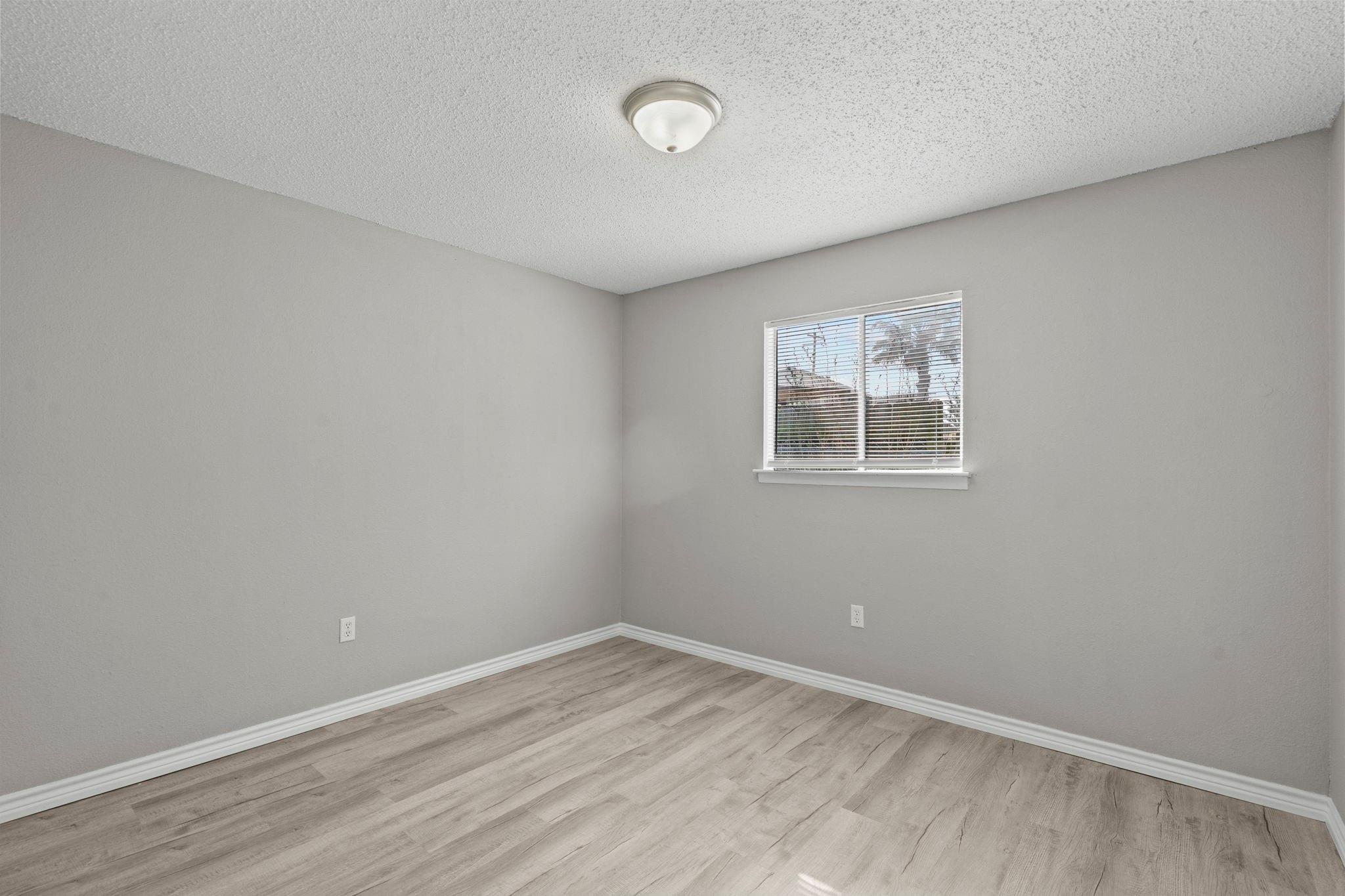 911 Avenue K 11