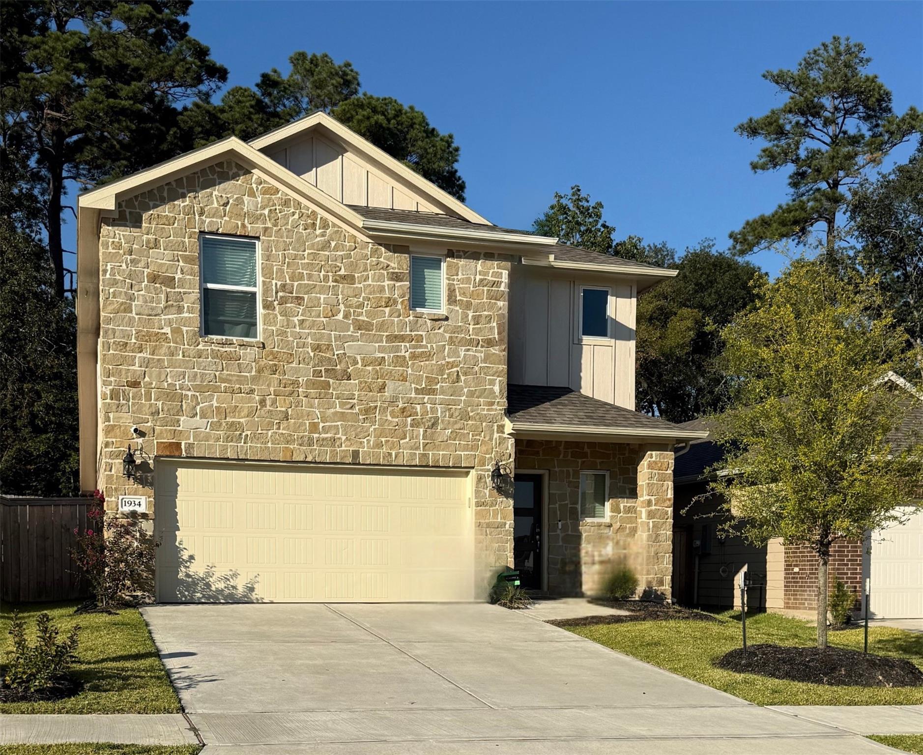 1934 Darlington Oak Drive