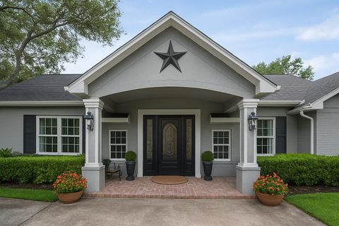 Photo of 13306 Boca Raton Drive, Houston, TX 77069 (MLS # 7398970)