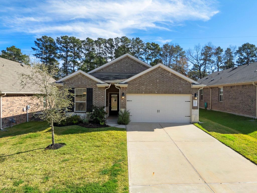 Photo of 14096 Silver Falls Court, Conroe, TX 77384 (MLS # 15331417)