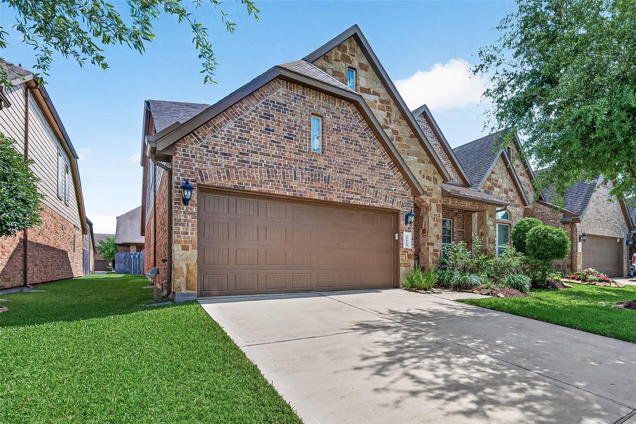 24122 Valencia Ridge Lane