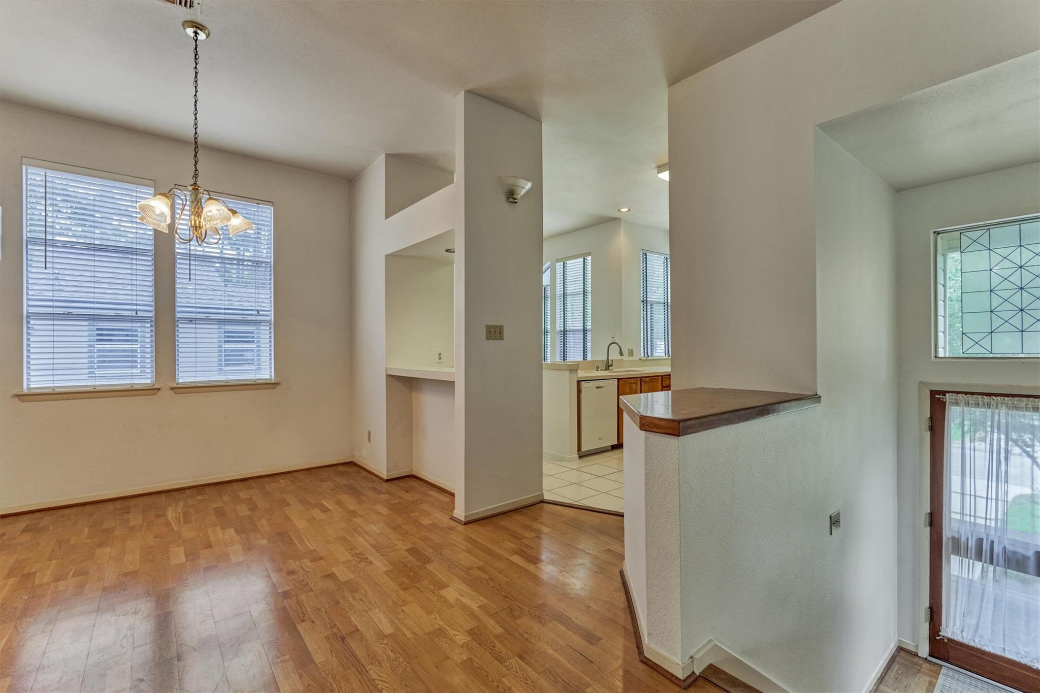 30 Shallow Pond Place