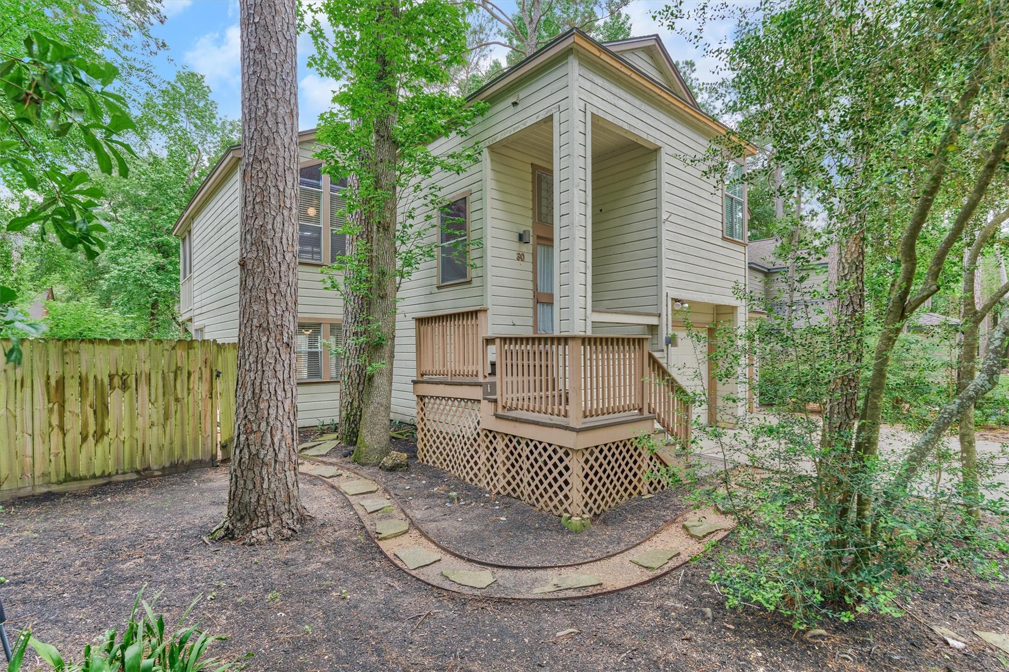 30 Shallow Pond Place