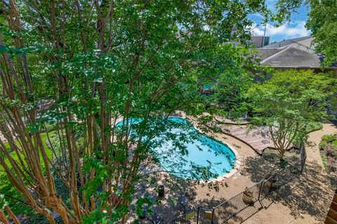 Tiny photo for 6547 Bayou Glen Road, Houston, TX 77057 (MLS # 7134215)