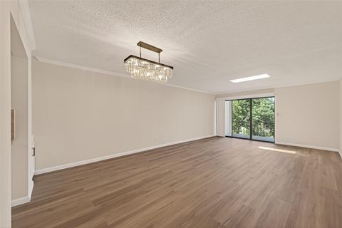 Tiny photo for 6547 Bayou Glen Road, Houston, TX 77057 (MLS # 7134215)