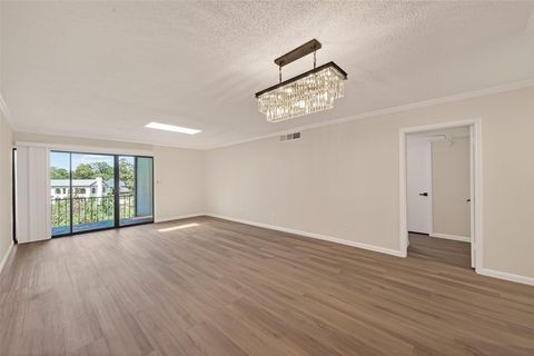 Photo of 6547 Bayou Glen Road, Houston, TX 77057 (MLS # 7134215)