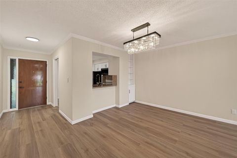 Tiny photo for 6547 Bayou Glen Road, Houston, TX 77057 (MLS # 7134215)