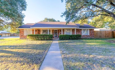 Photo of 1205 Felder Street, Navasota, TX 77868 (MLS # 2586656)