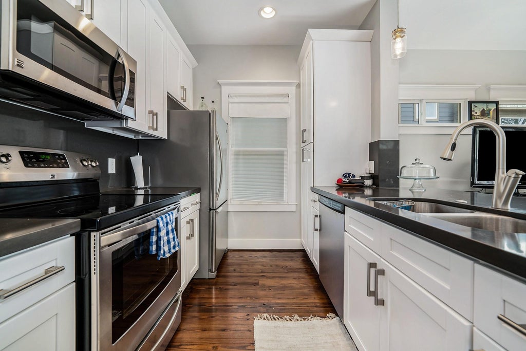 Photo of 1032 Alexander Street #A, Houston, TX 77008 (MLS # 30254162)