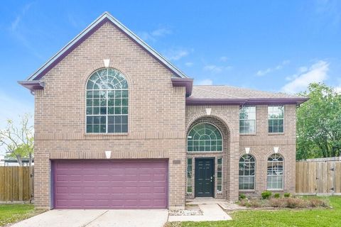 Photo of 2014 Harbour Cove Drive, Seabrook, TX 77586 (MLS # 979851)