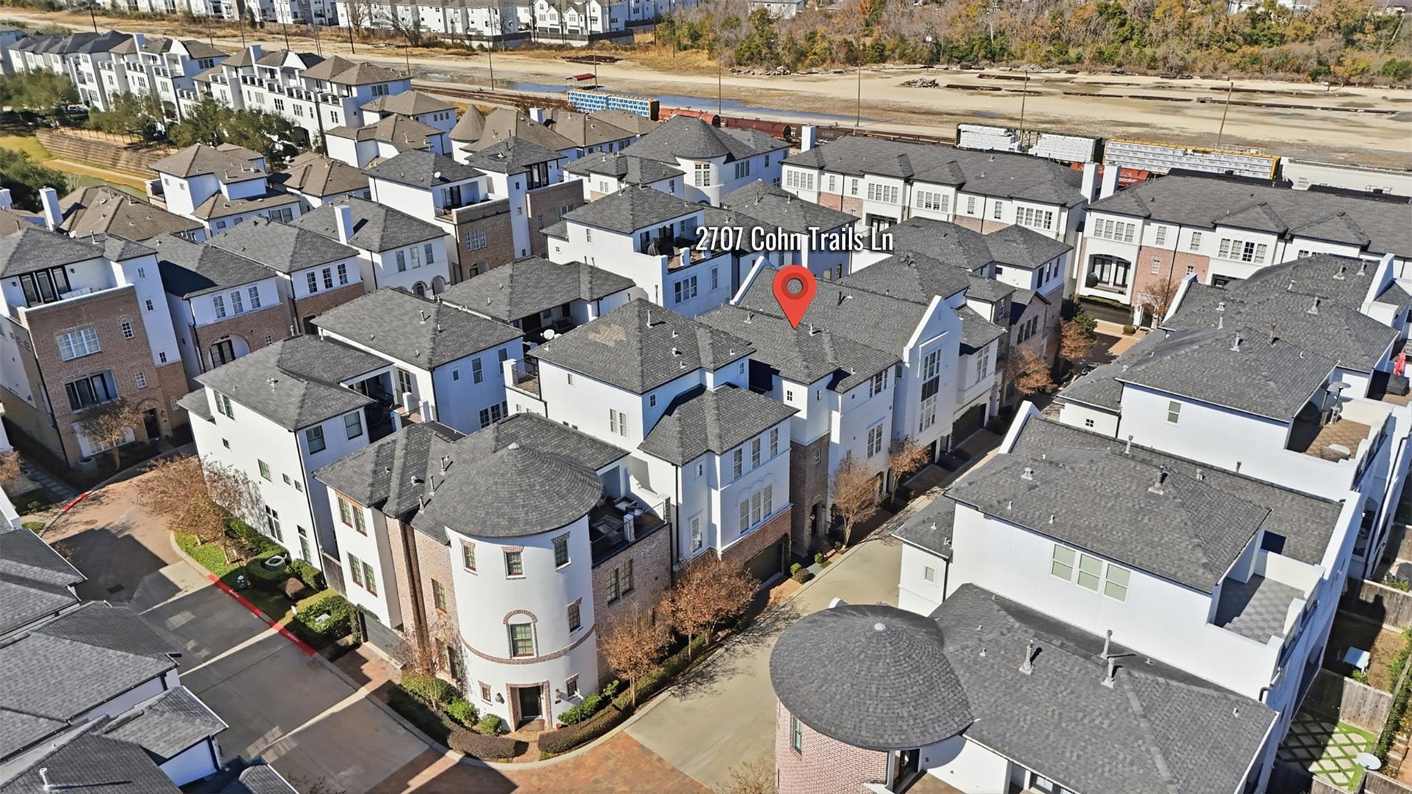 2707 Cohn Trail