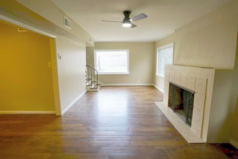 Photo of 3309 Lawrence Street, Houston, TX 77018 (MLS # 49188282)