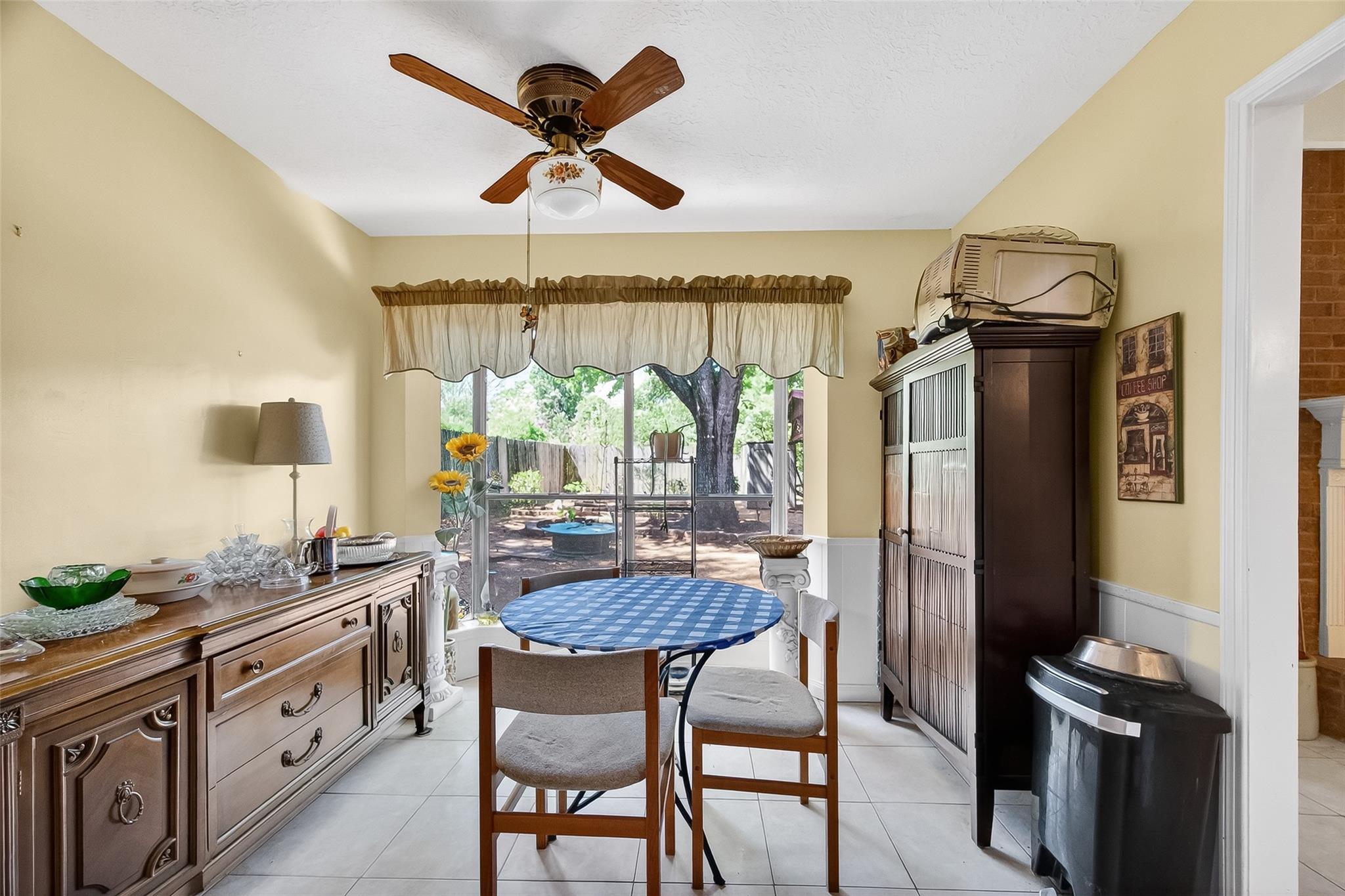 4606 Chaparral Drive