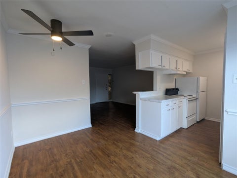 Multifamily For Rent - 918 Heights Boulevard #18<br/> Houston, TX 77008