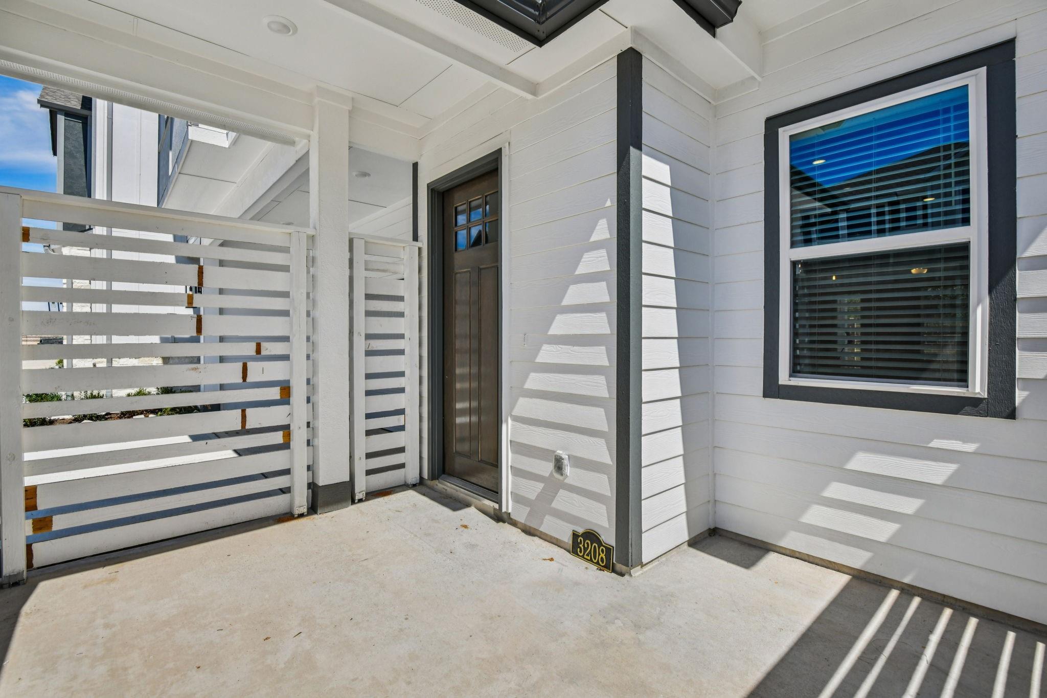 3208 Millwork Street