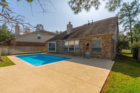 Photo of 135 S Rocky Point Circle, Spring, TX 77389 (MLS # 20683440)