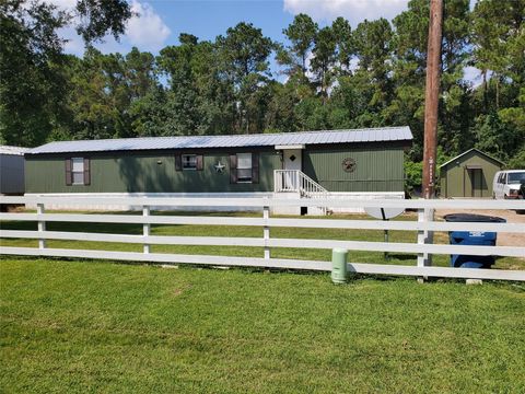 Homes For Sale - 19059 Rolling Hills Drive<br/> Porter, TX 77365