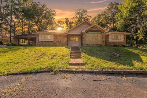 Photo of 130 Forest Drive, Woodville, TX 75979 (MLS # 50228380)