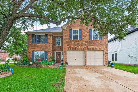 Photo of 2003 Nashua Drive, Stafford, TX 77477 (MLS # 84721423)