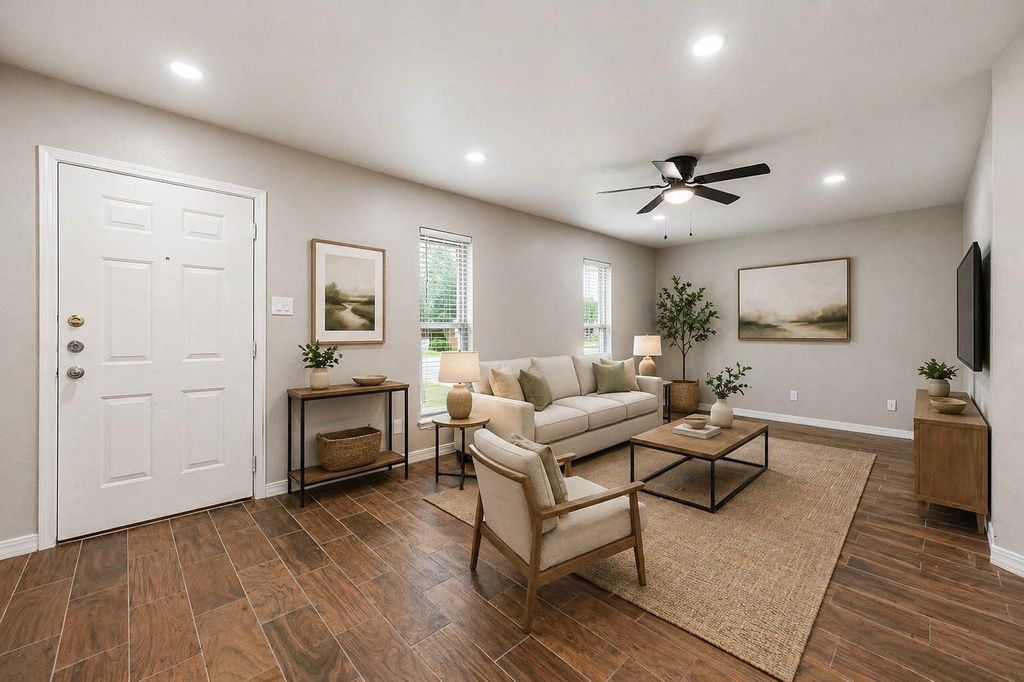 Photo of 4705 Pine Street, Pasadena, TX 77586 (MLS # 6166701)