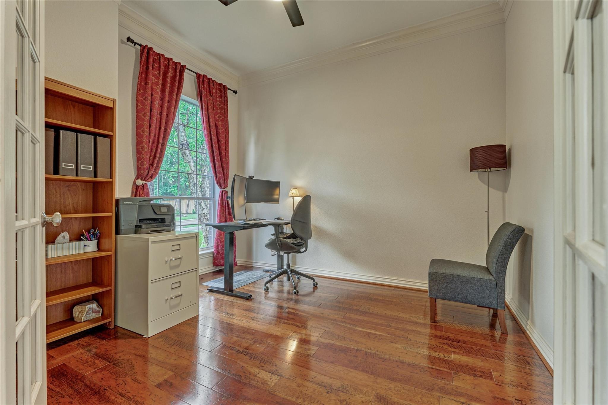 11 N French Oaks Circle