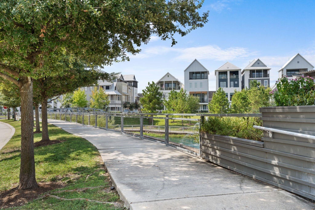 Photo of 8743 Oak Kolbe Lane, Houston, TX 77080 (MLS # 20972880)