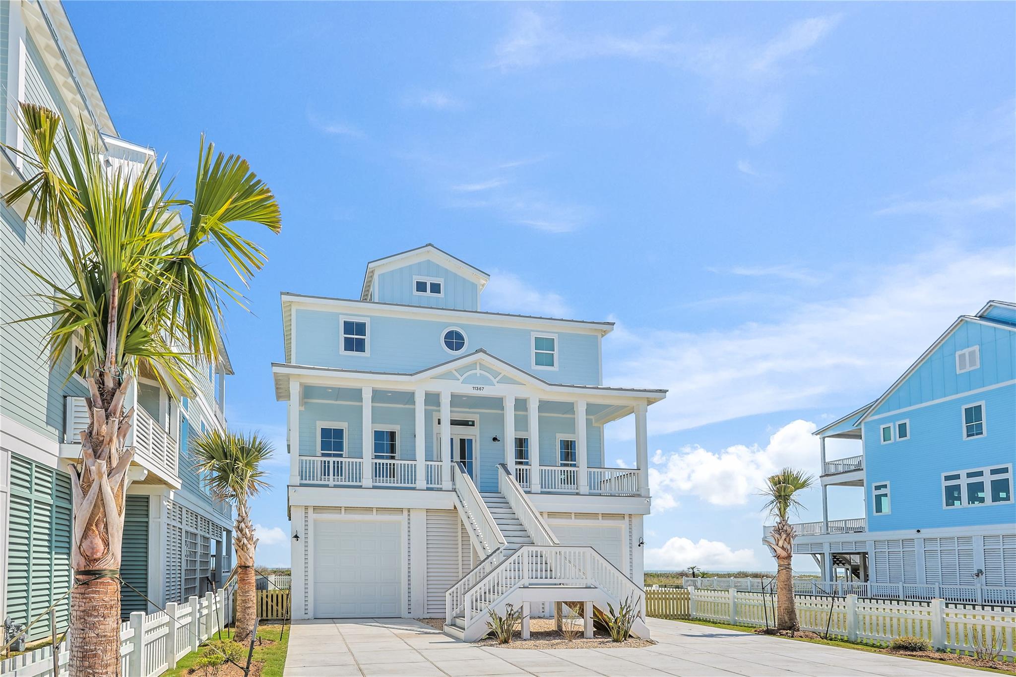 11367 Beachside Drive