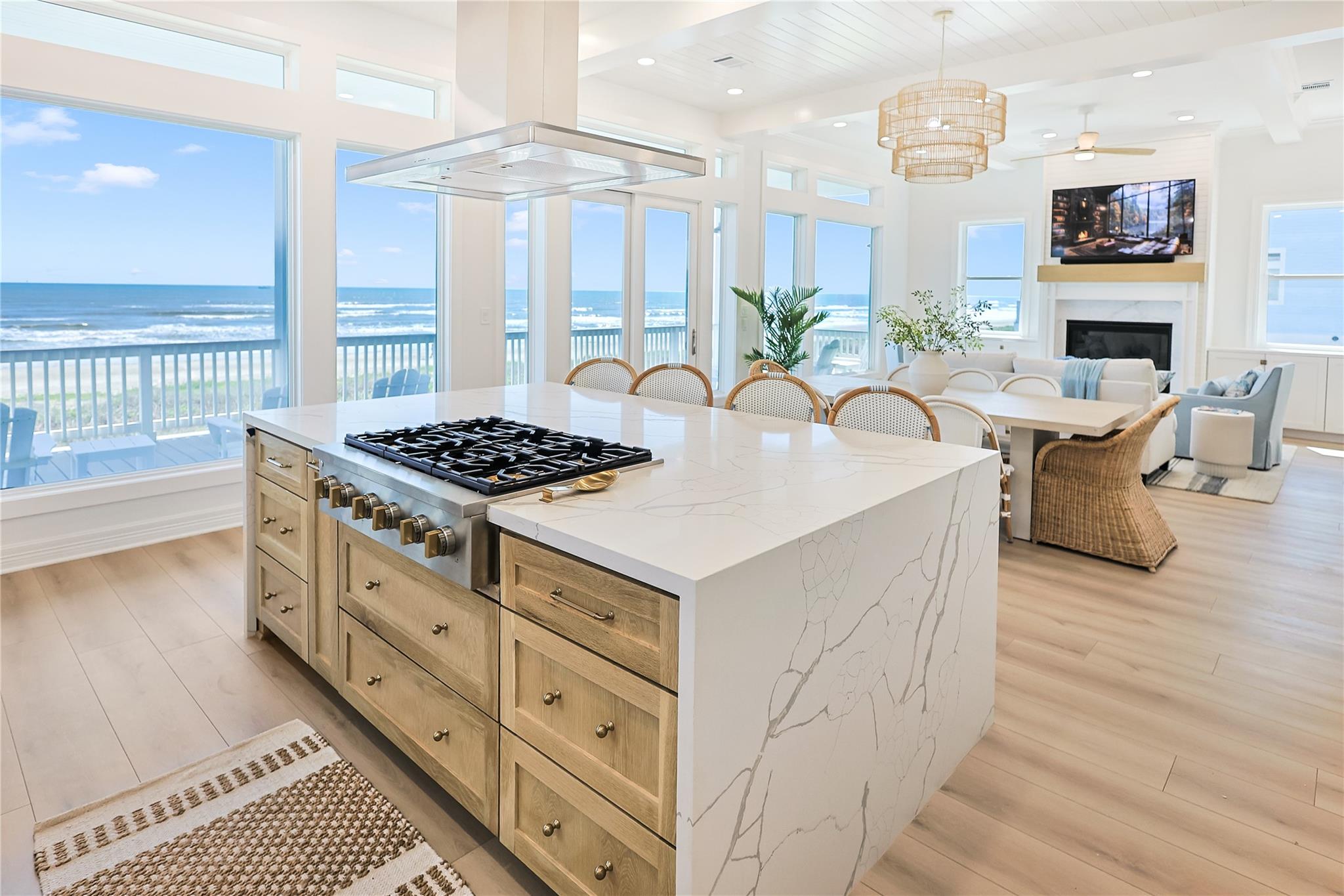 11367 Beachside Drive