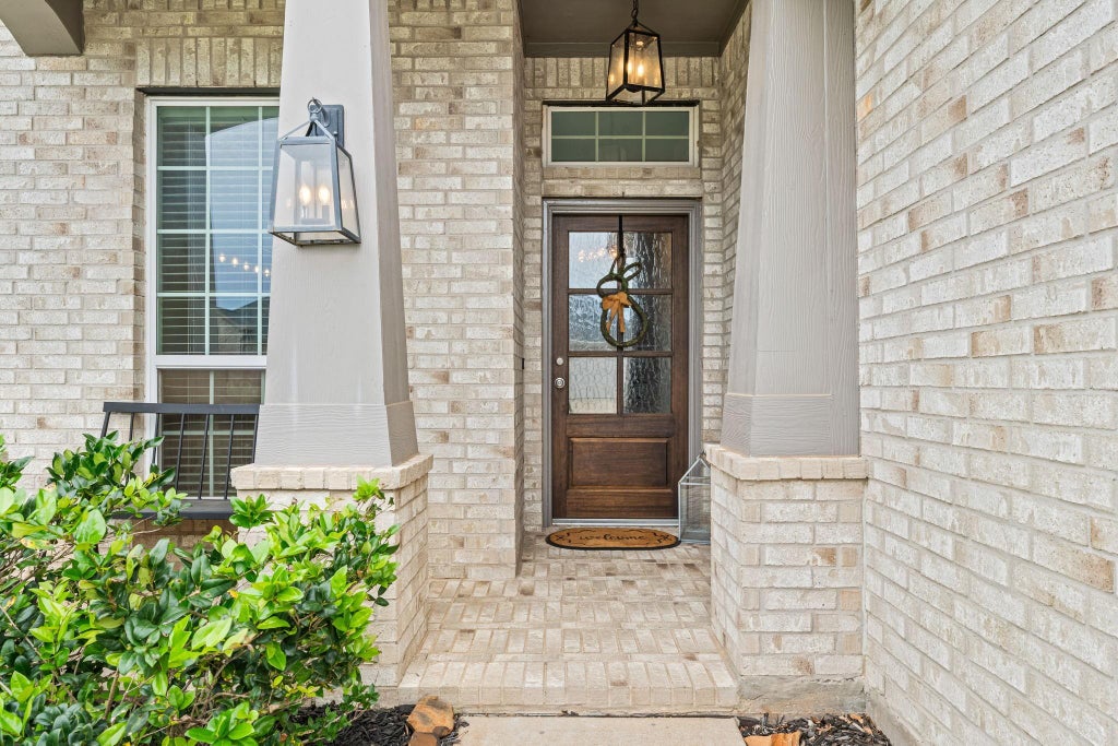 Photo of 17826 Chartertree Lane, Tomball, TX 77377 (MLS # 38292927)