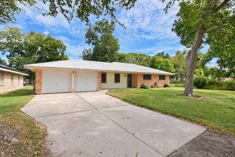 Photo of 102 S Noble Road, Texas City, TX 77591 (MLS # 90474364)
