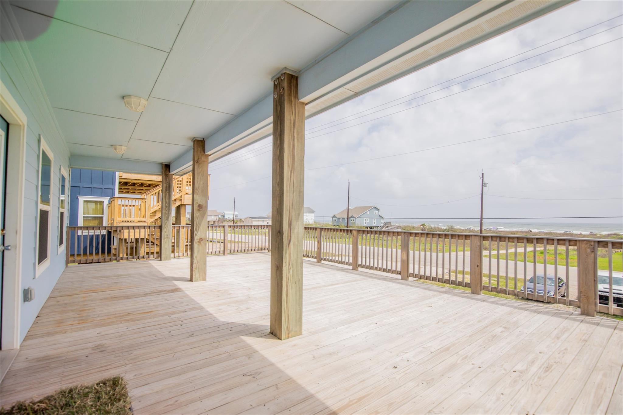 4539 Blue Water Highway