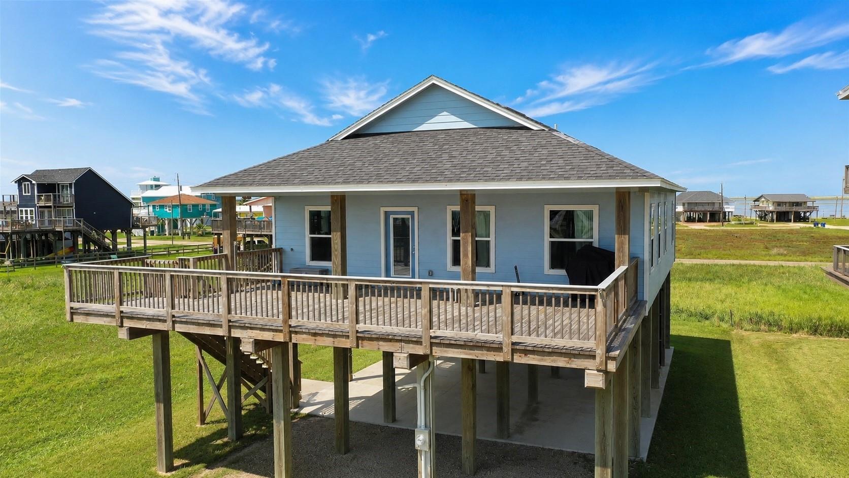 4539 Blue Water Highway