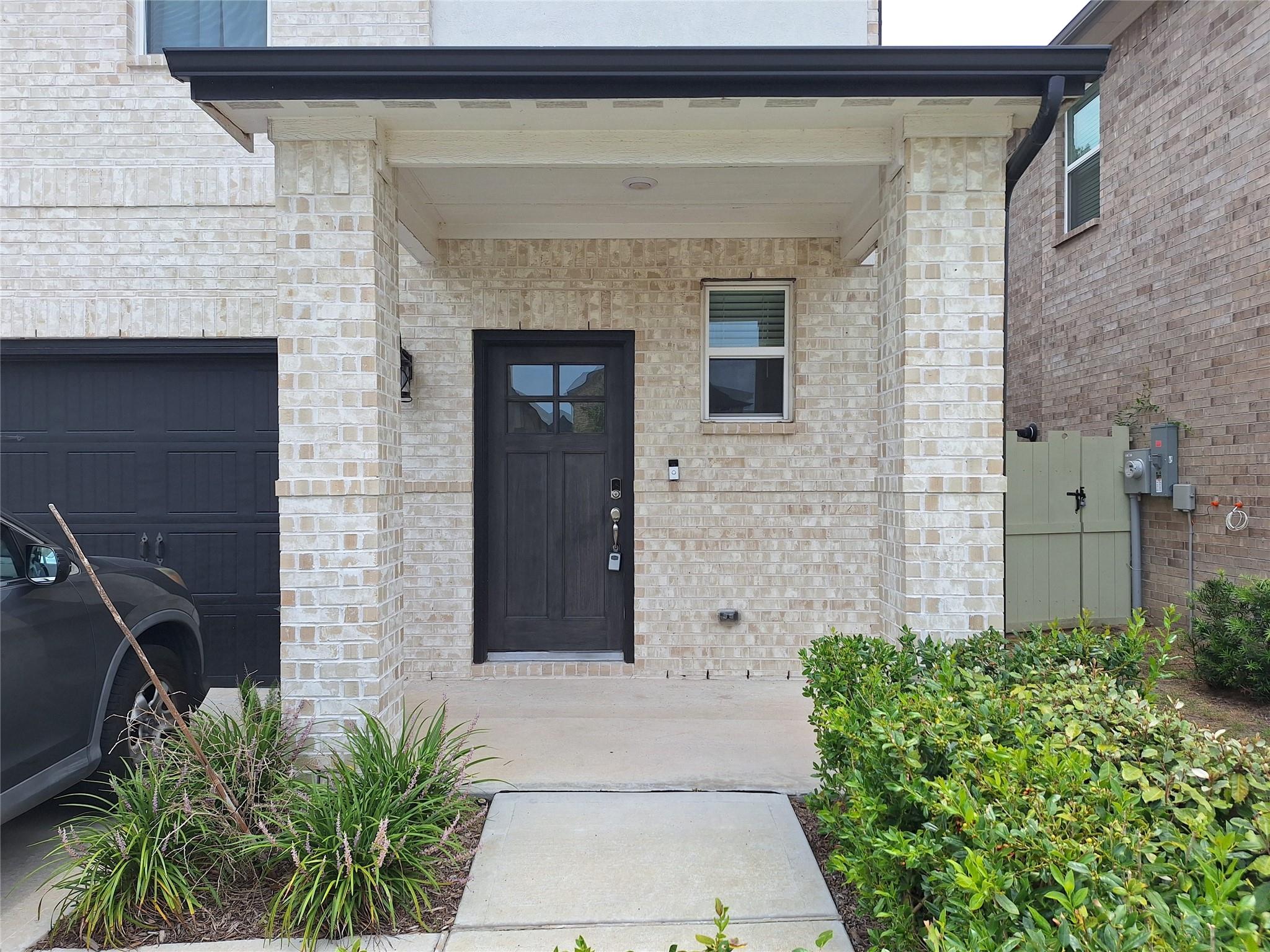 17610 Rosette Grass Drive