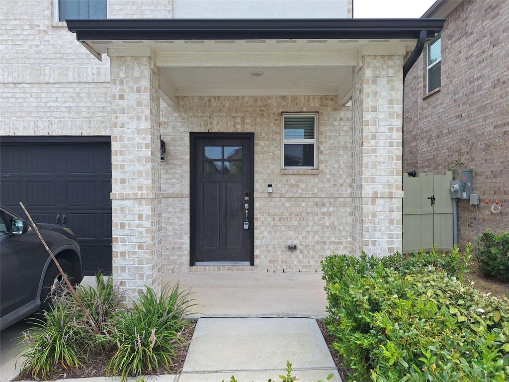 Photo of 17610 Rosette Grass Drive, Conroe, TX 77385 (MLS # 71491737)