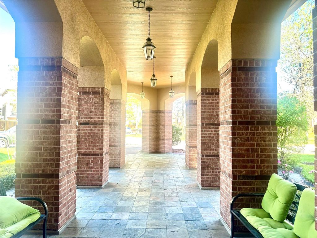 Photo of 2815 Kings Crossing Drive #209, Kingwood, TX 77345 (MLS # 6160977)