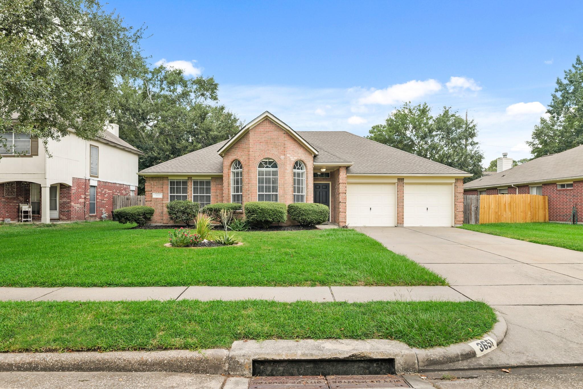 3651 Woodlace Drive