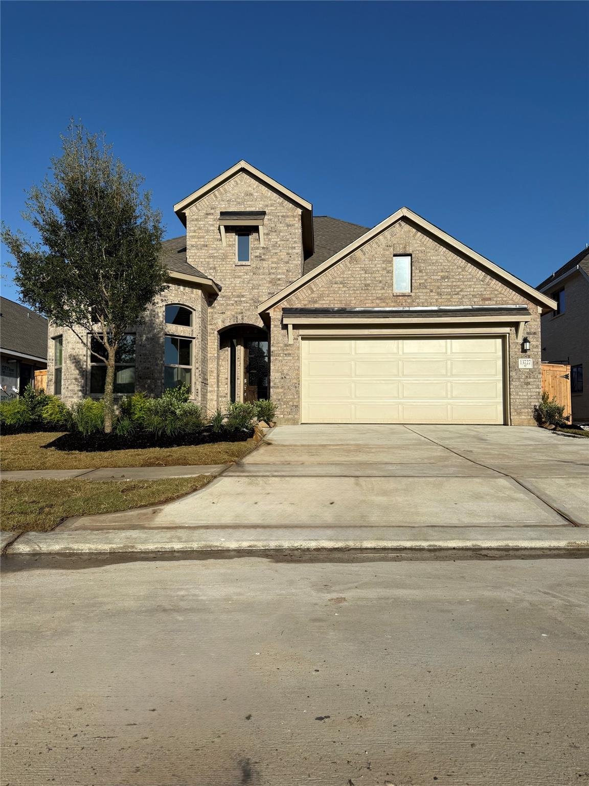 13727 Tranquila Vista Dr