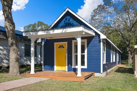 Photo of 306 Foster Street, Tomball, TX 77375 (MLS # 36287011)
