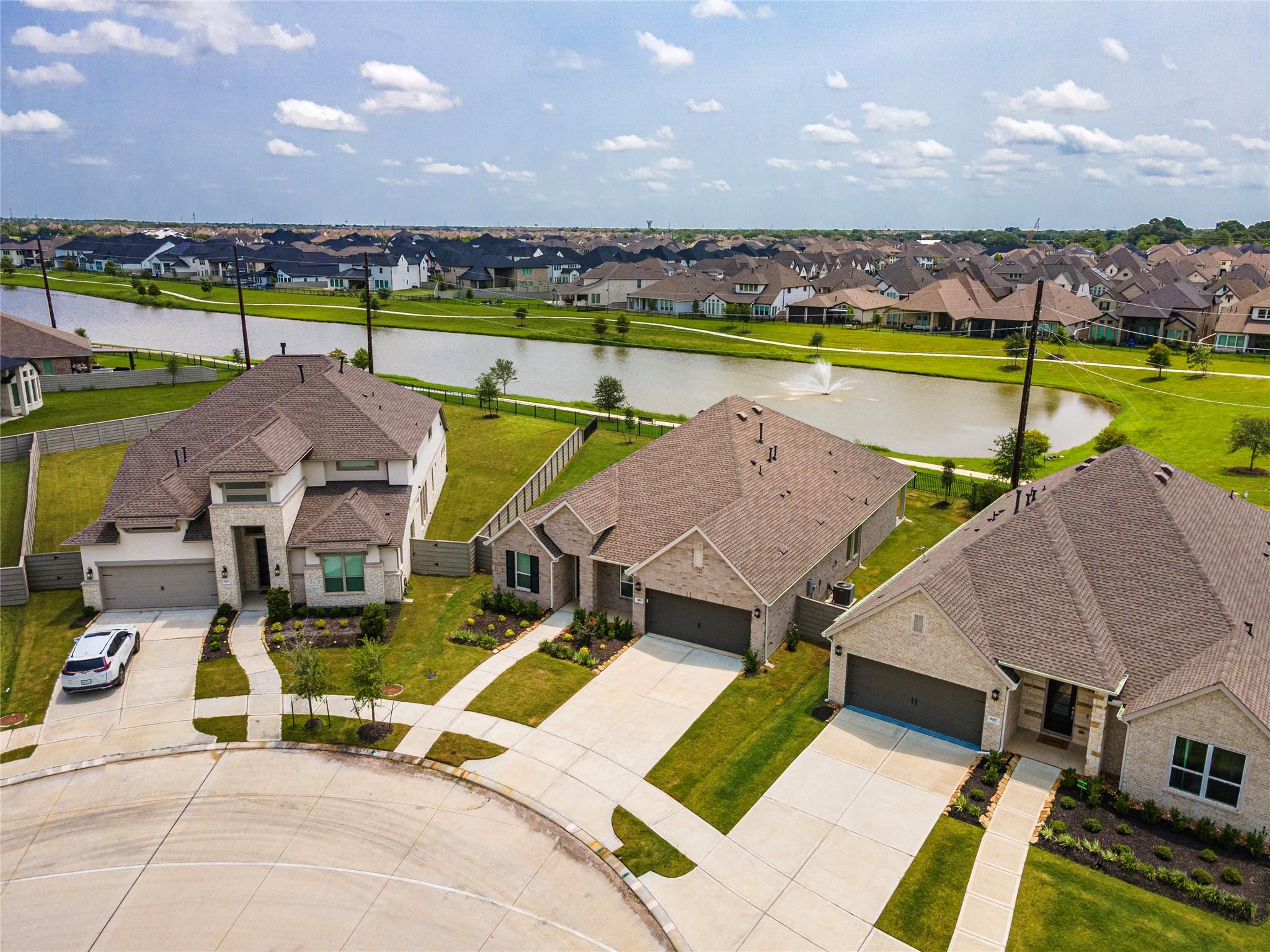 5003 Park Willow Drive