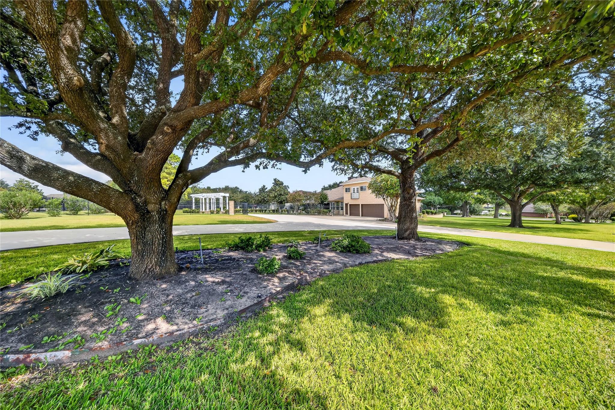 118 Waterfront Drive