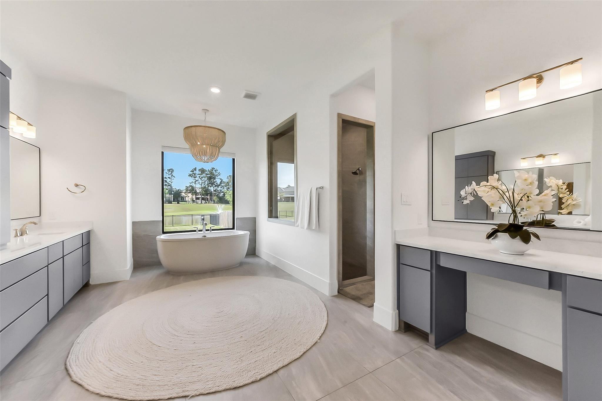 4903 Lagos Lagoon Court
