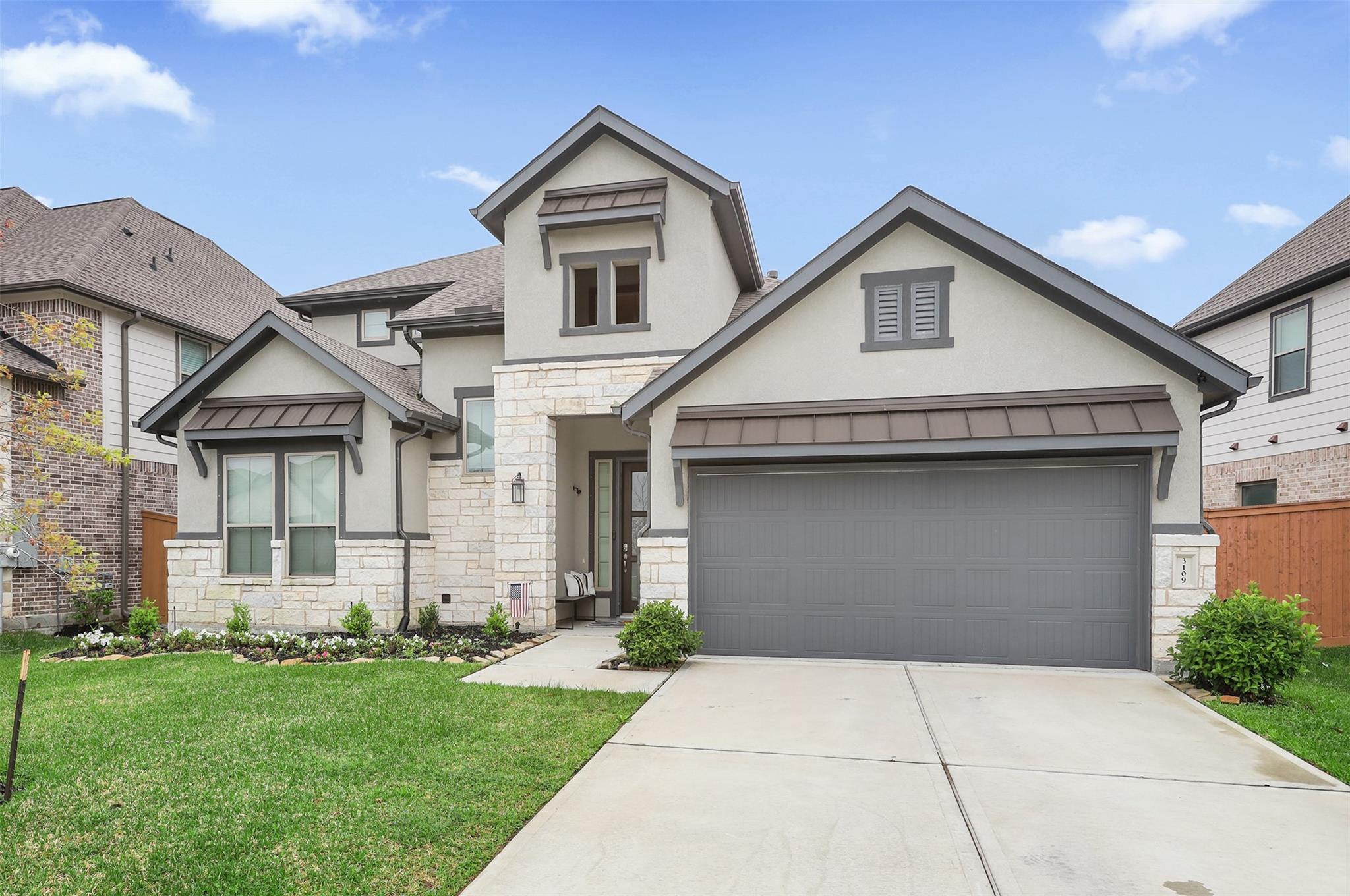 3109 Secret Lagoon Lane
